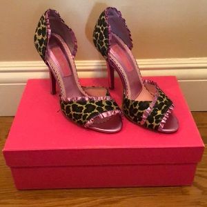Betsey Johnson Leopard Peeptoe Heels Size 5.5